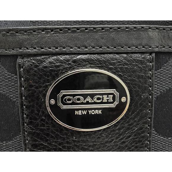 Coach Signature Logo Collection Shoulder Bag Crossbody Swingpack Black - Picture 4 of 15